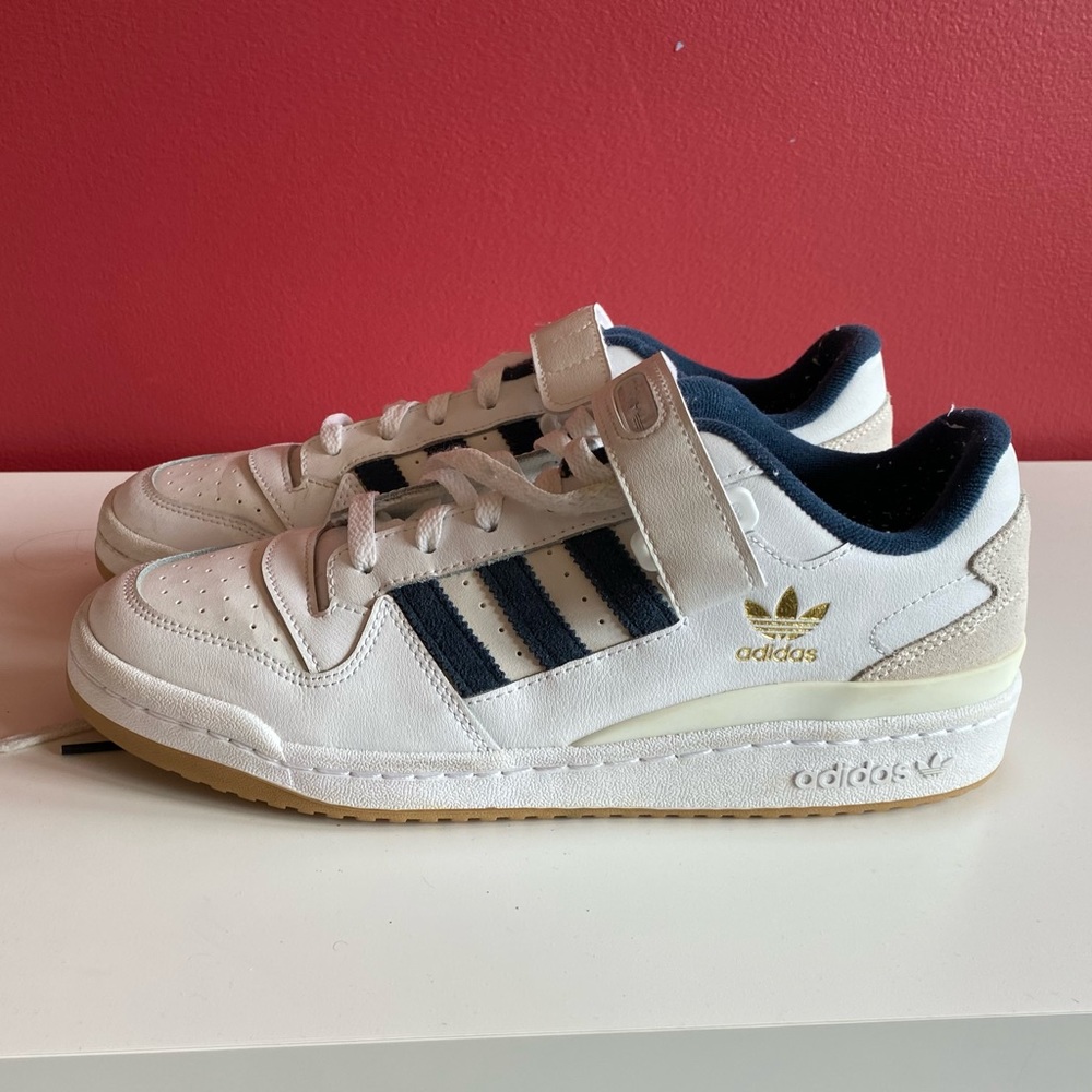 Adidas Forum Low “Cream Navy Gum”